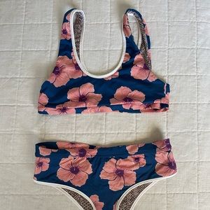 ACACIA Swim Nica Top & Sumatra Bottom (Hibiscus)